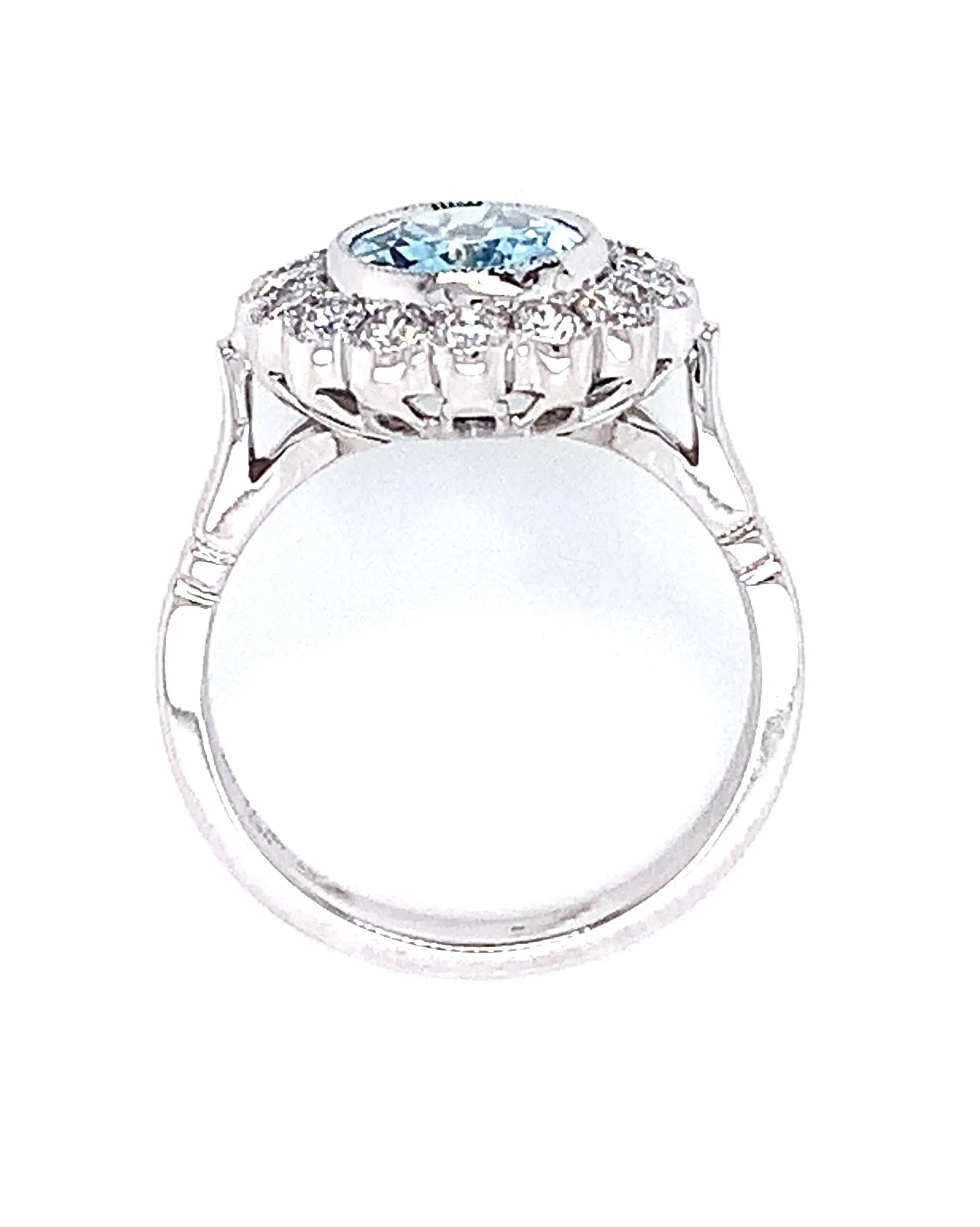 1.41carat Aquamarine & Diamond Cocktail Ring