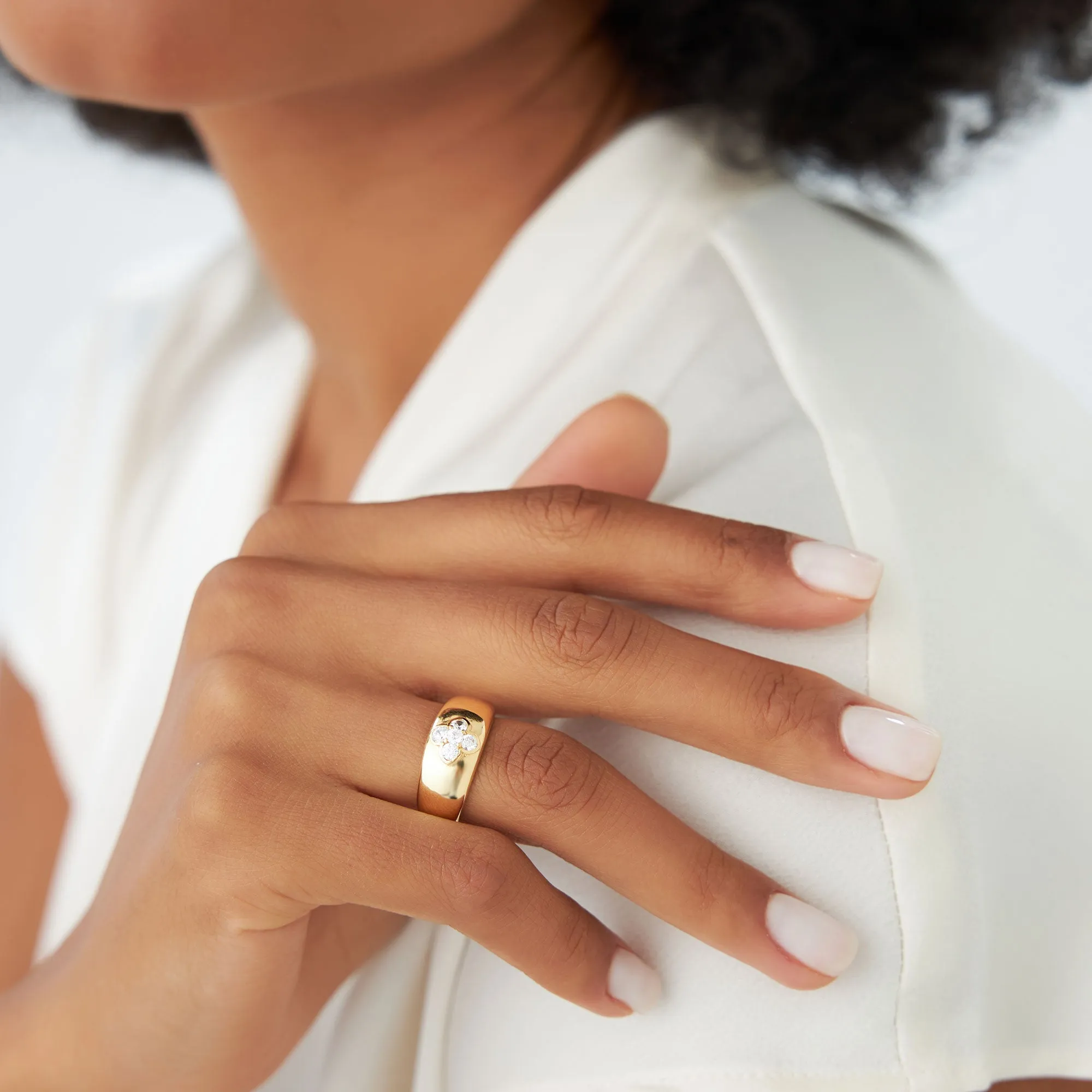 14k Chunky Diamond Clover Ring