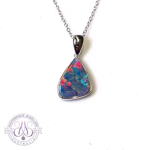 14kt White Gold triangular shape Opal doublet bezel set