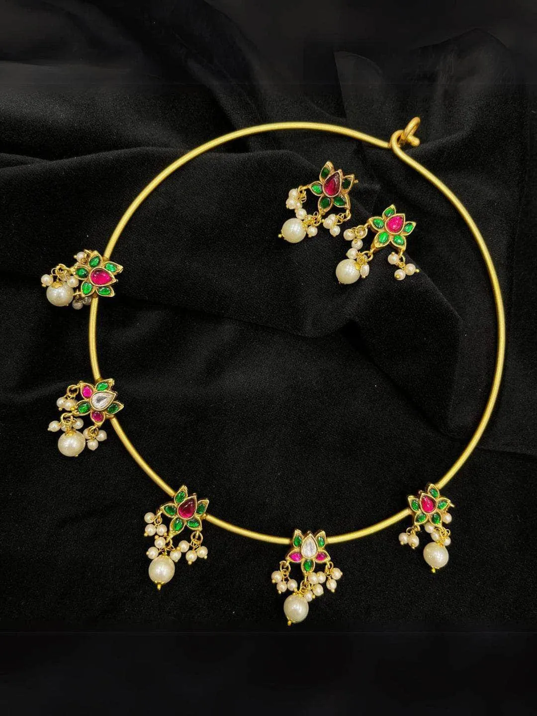 Ad Stone Lotus Hasli Choker