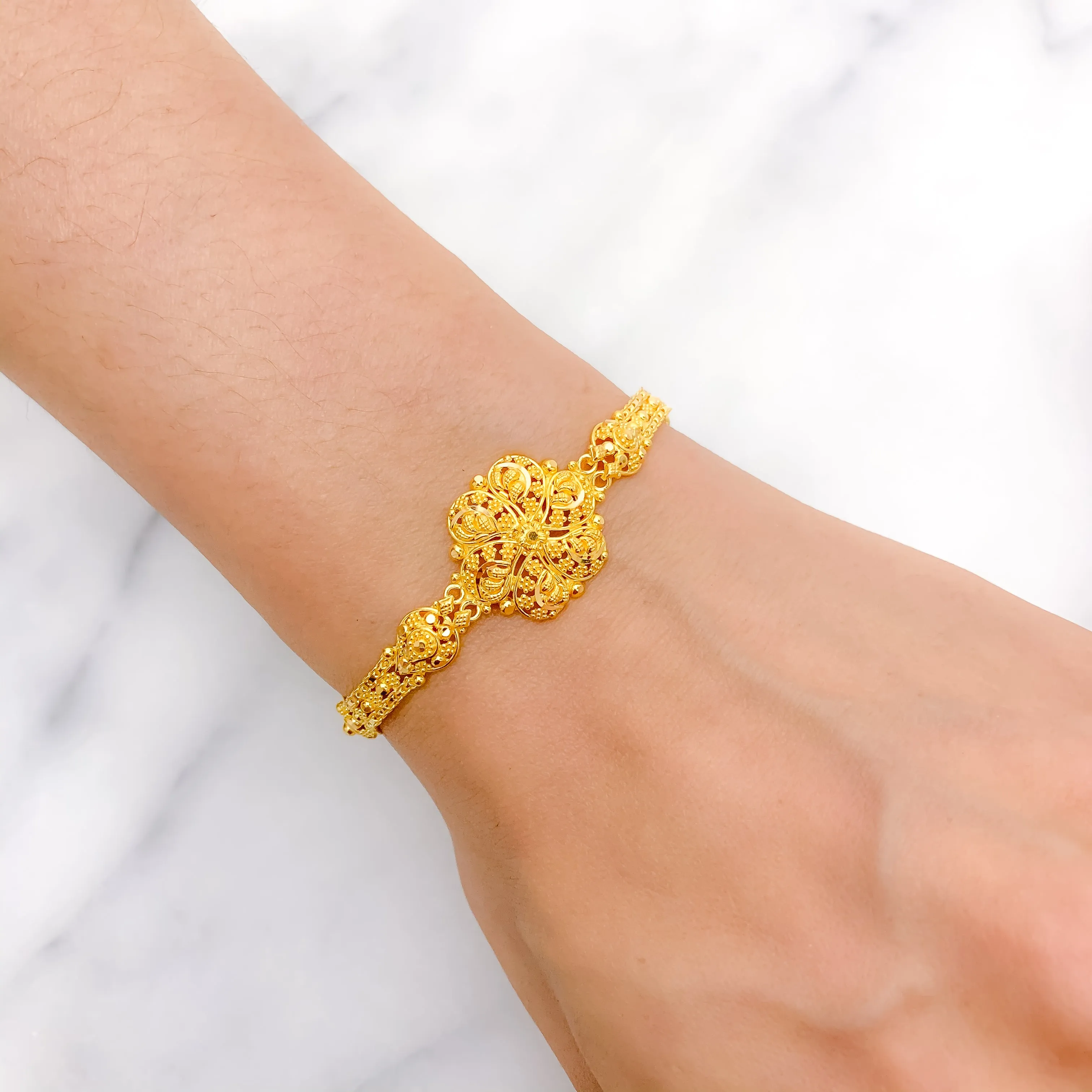 Beautiful Filigree Flower Bracelet