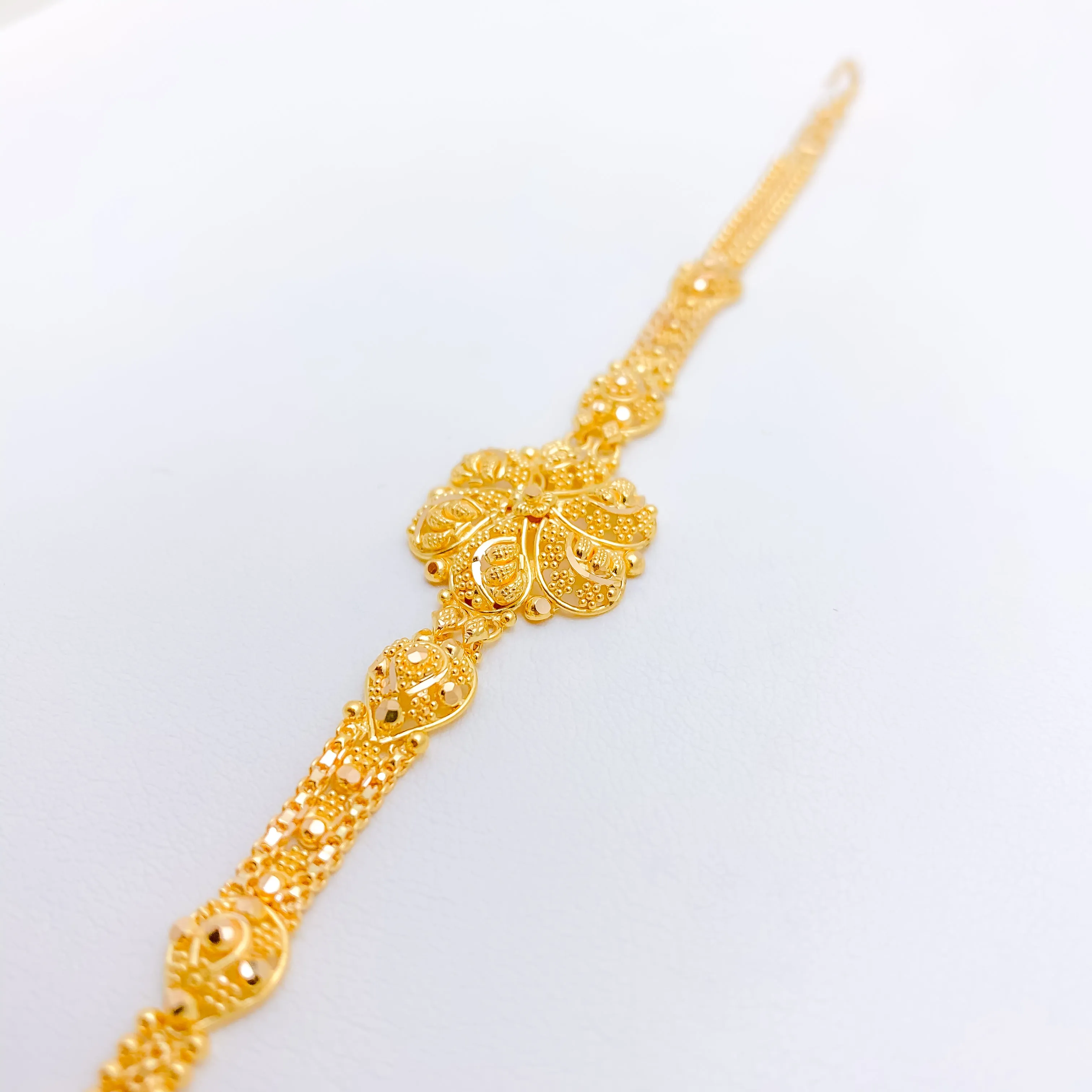 Beautiful Filigree Flower Bracelet