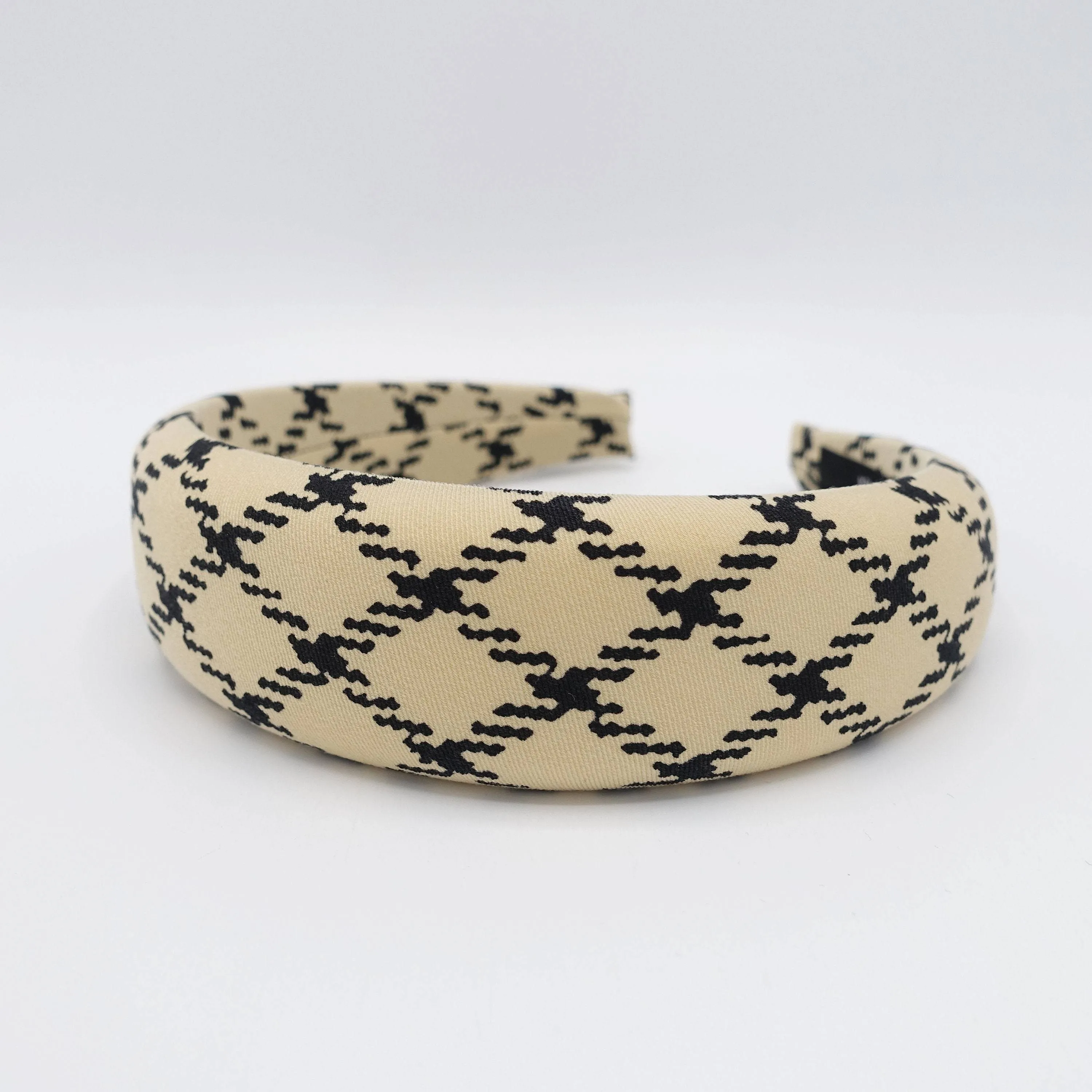 diamond pattern padded headband