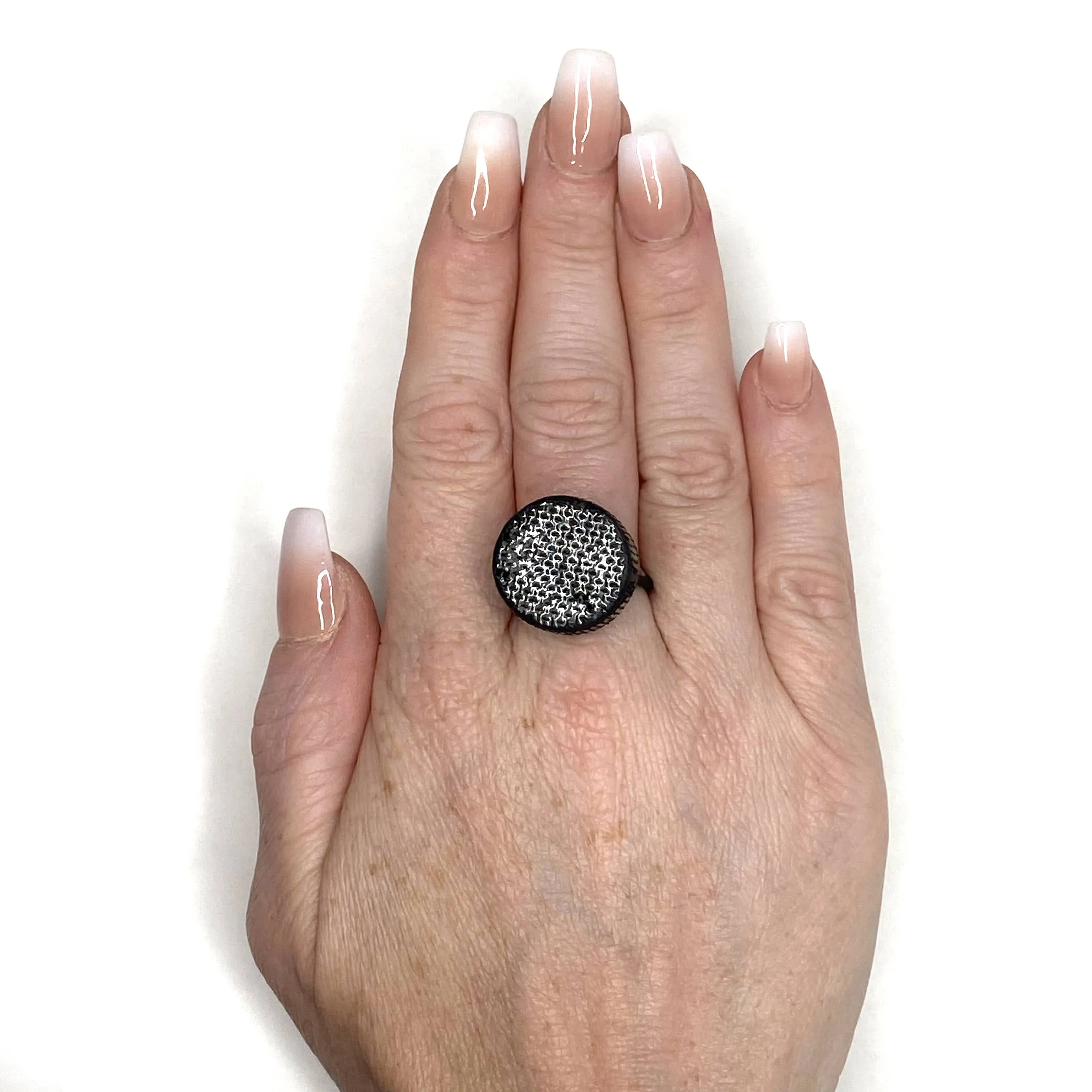 Mesh Medallion Ring