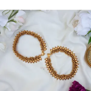 Mesmerizing Gold look alike Anklet - Gold Beads