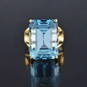 Mid Century 14K Gold Vintage 23 CTW Blue Topaz Ring