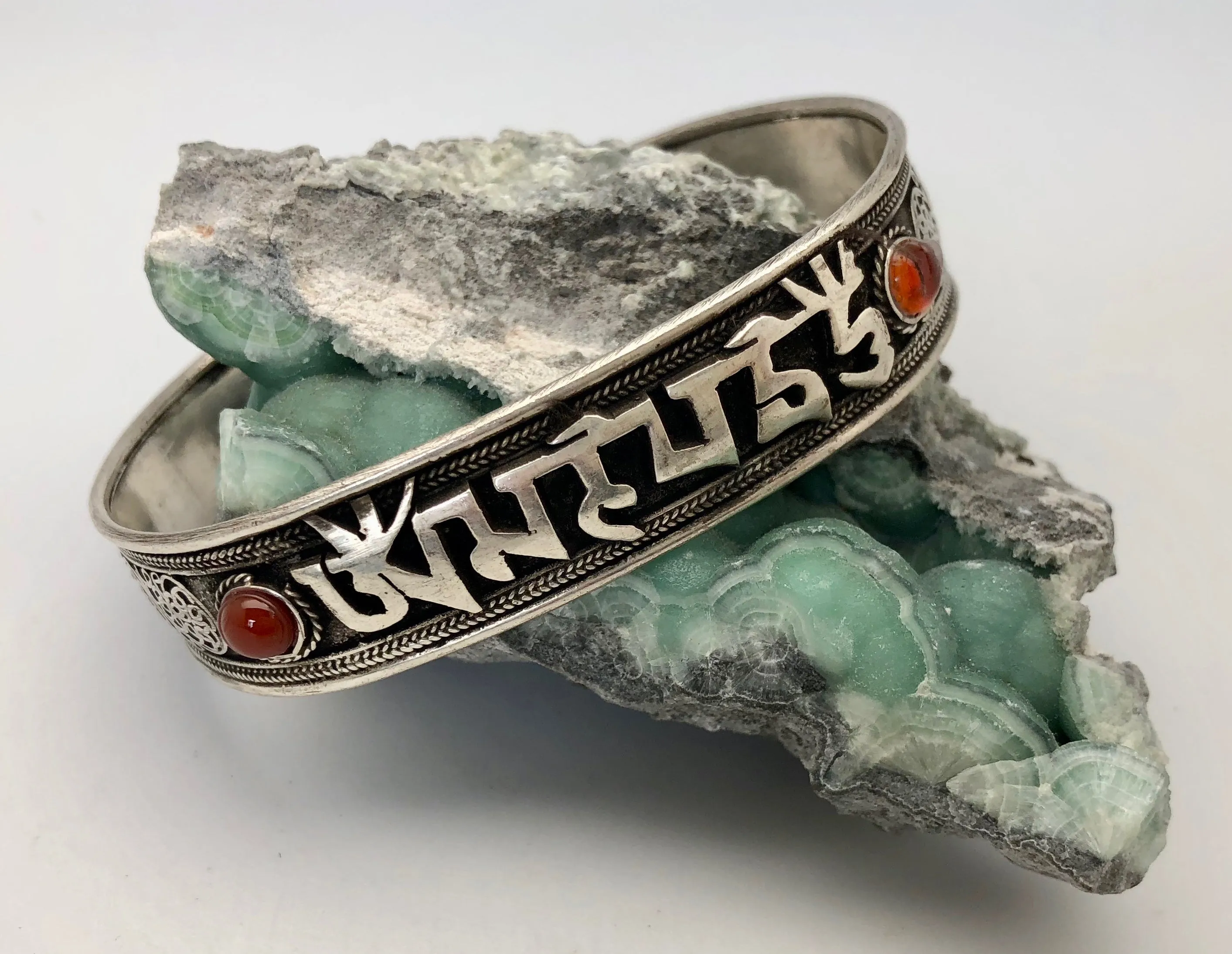 Modern Tibet Silver and Carnelian Om Mani Padme Hum Cuff Bracelet