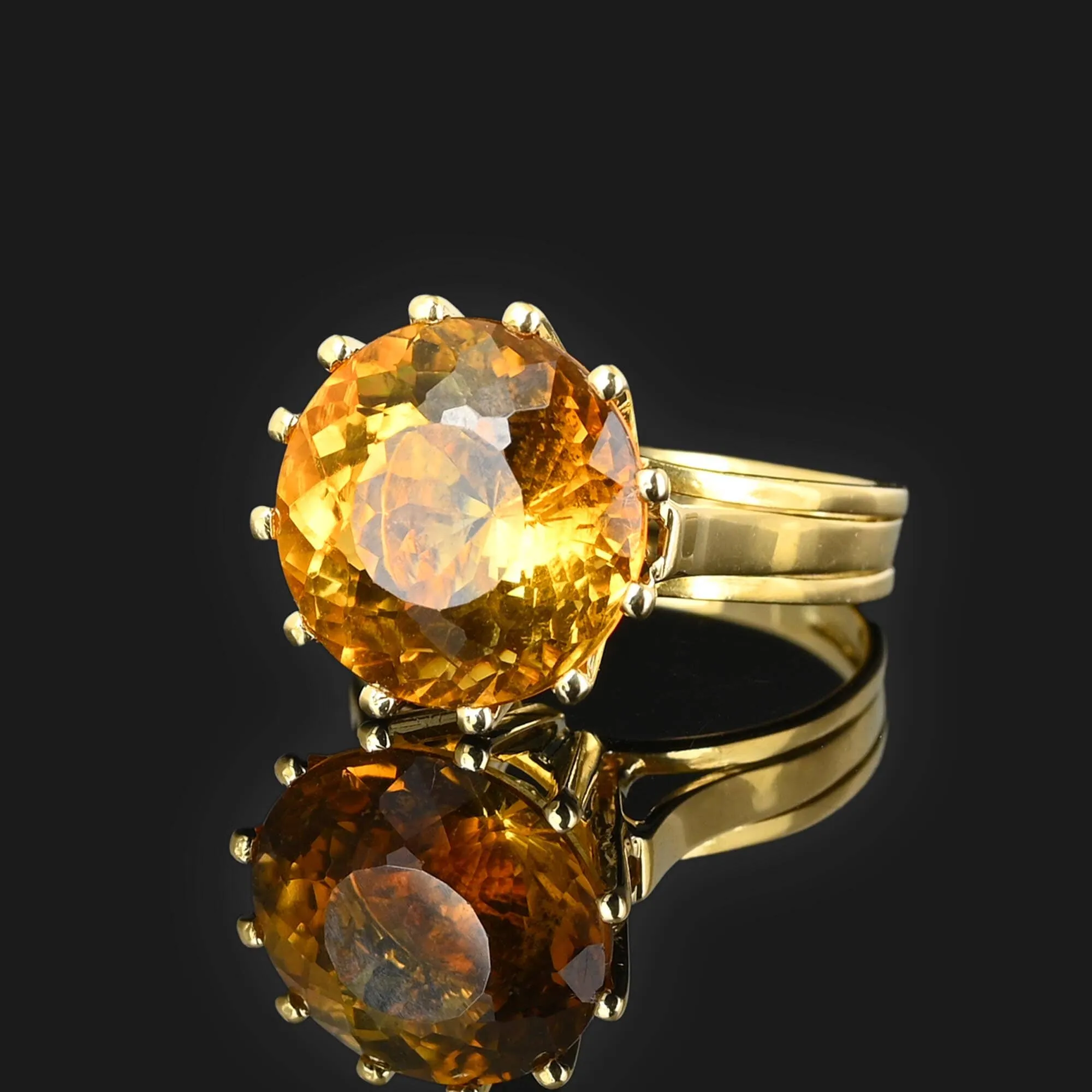 Portuguese Rose Cut Citrine Ring in 18K Gold