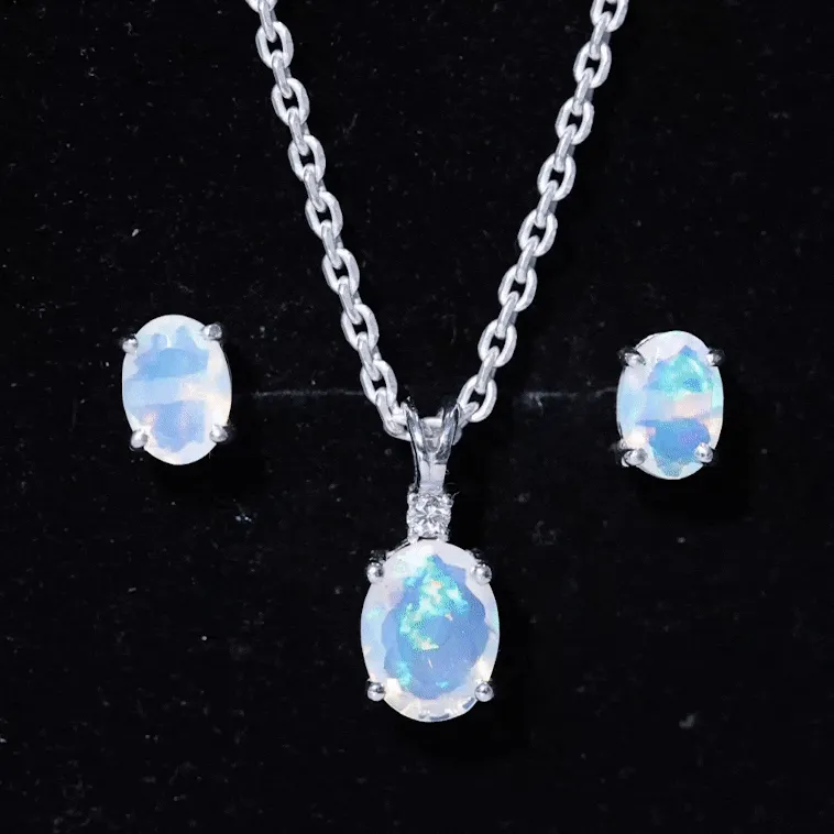 Real Ethiopian Opal Solitaire Jewelry Set with Diamond