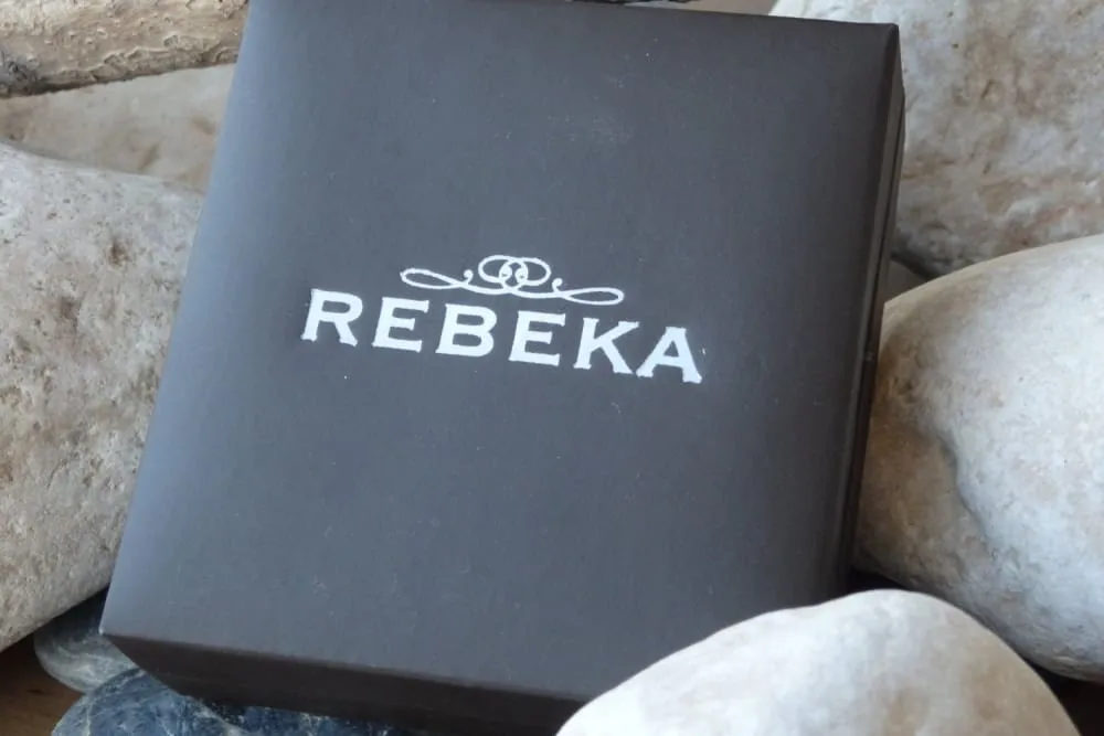 Rebeka Pendant Necklace