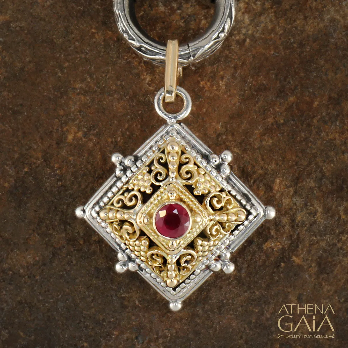 Tetra Vaulted Filigree Charm