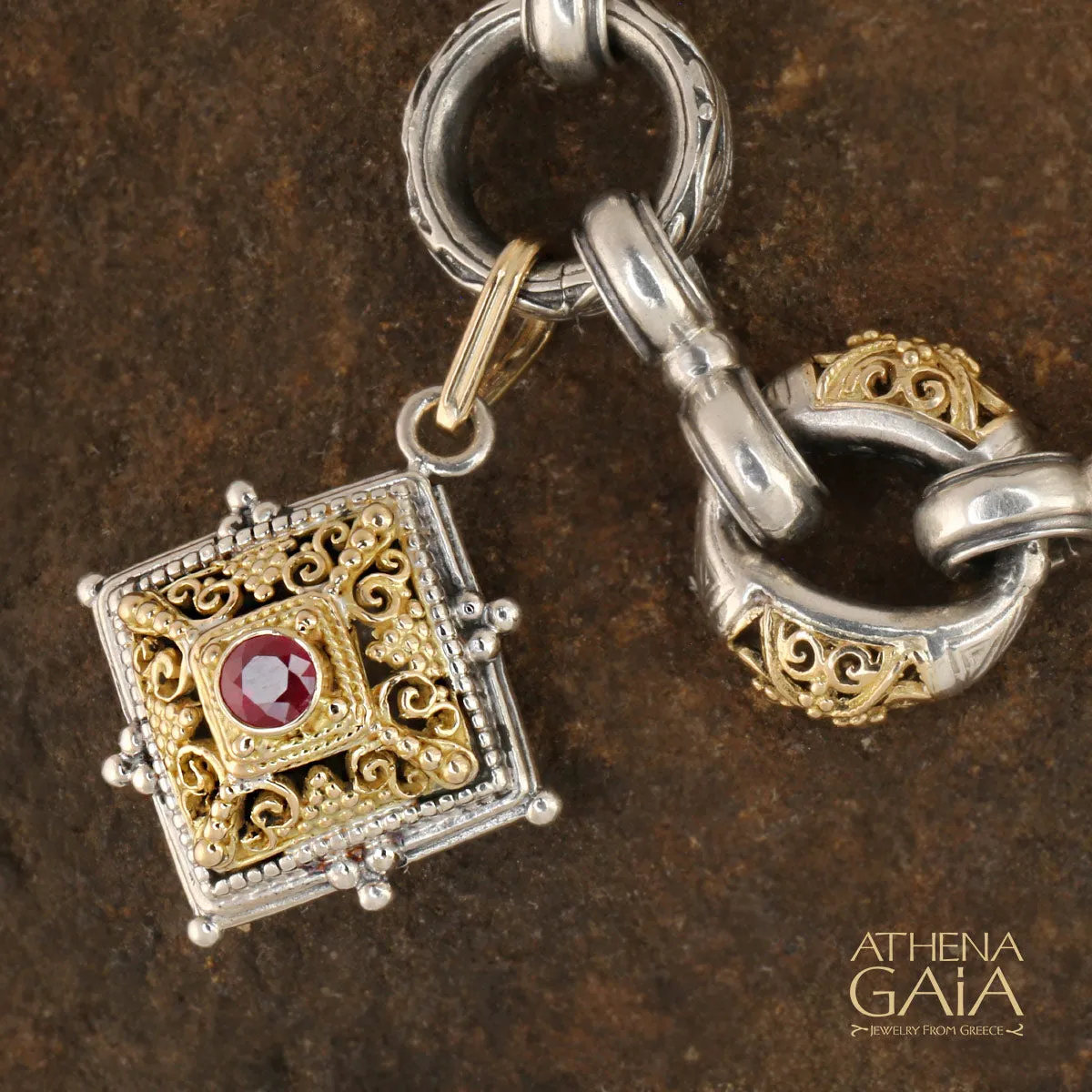 Tetra Vaulted Filigree Charm